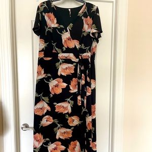 Wrap waist Floral maxi dress, 3X